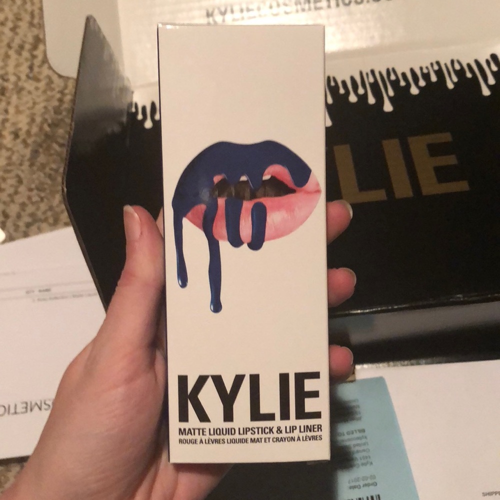 Kylie Cosmetics Freedom Lip Kit